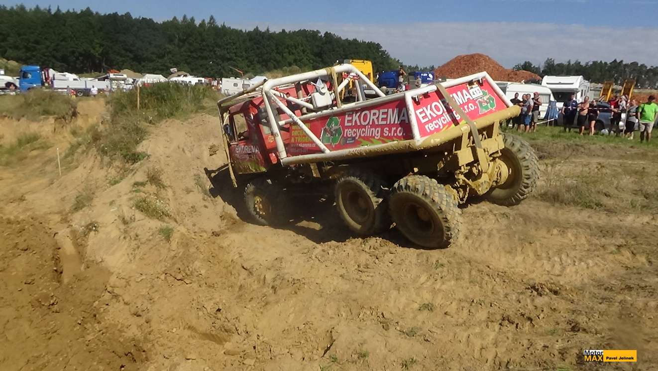 Trucktrial Kunštát 2025 se opět vydařil. Video.