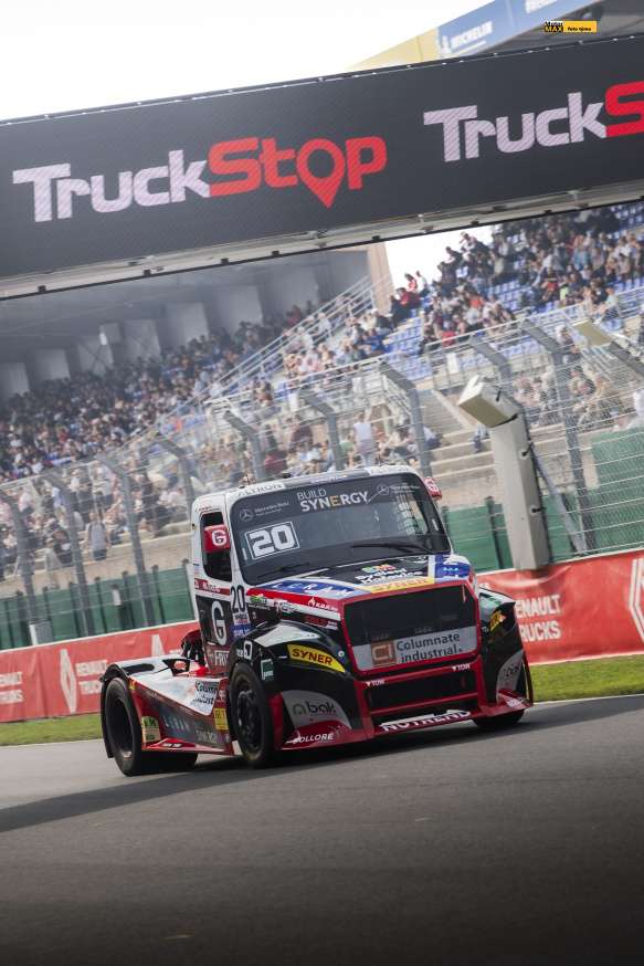 Téo Calveta čeká o víkendu Albi a rozhodující závod sezony.