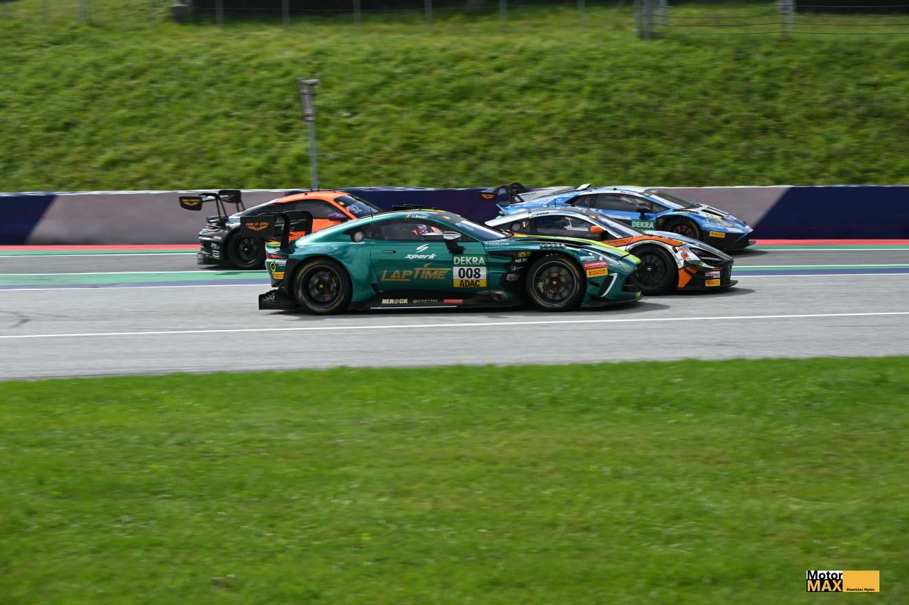 Foto story z předposledního víkendu DTM 2025 na rakouském Red Bull Ringu.