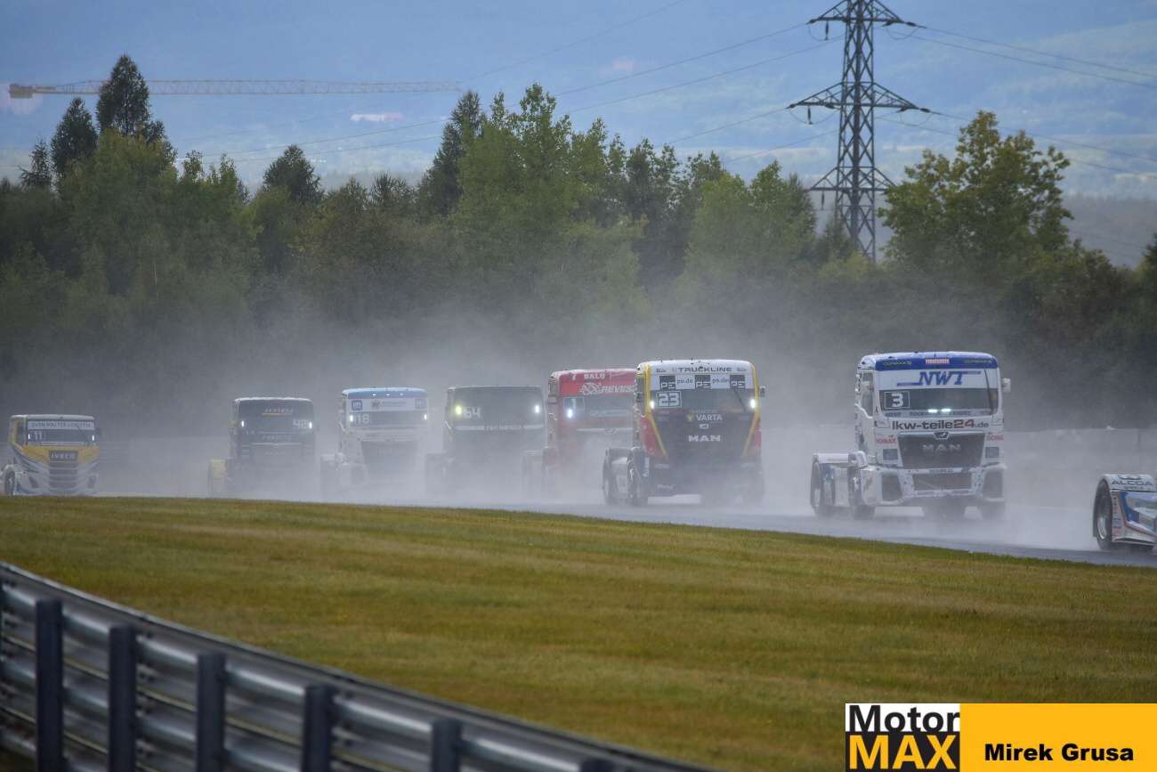 Trucky ve zmoklém Mostě 2025. Fotogalerie – Mirek Grusa