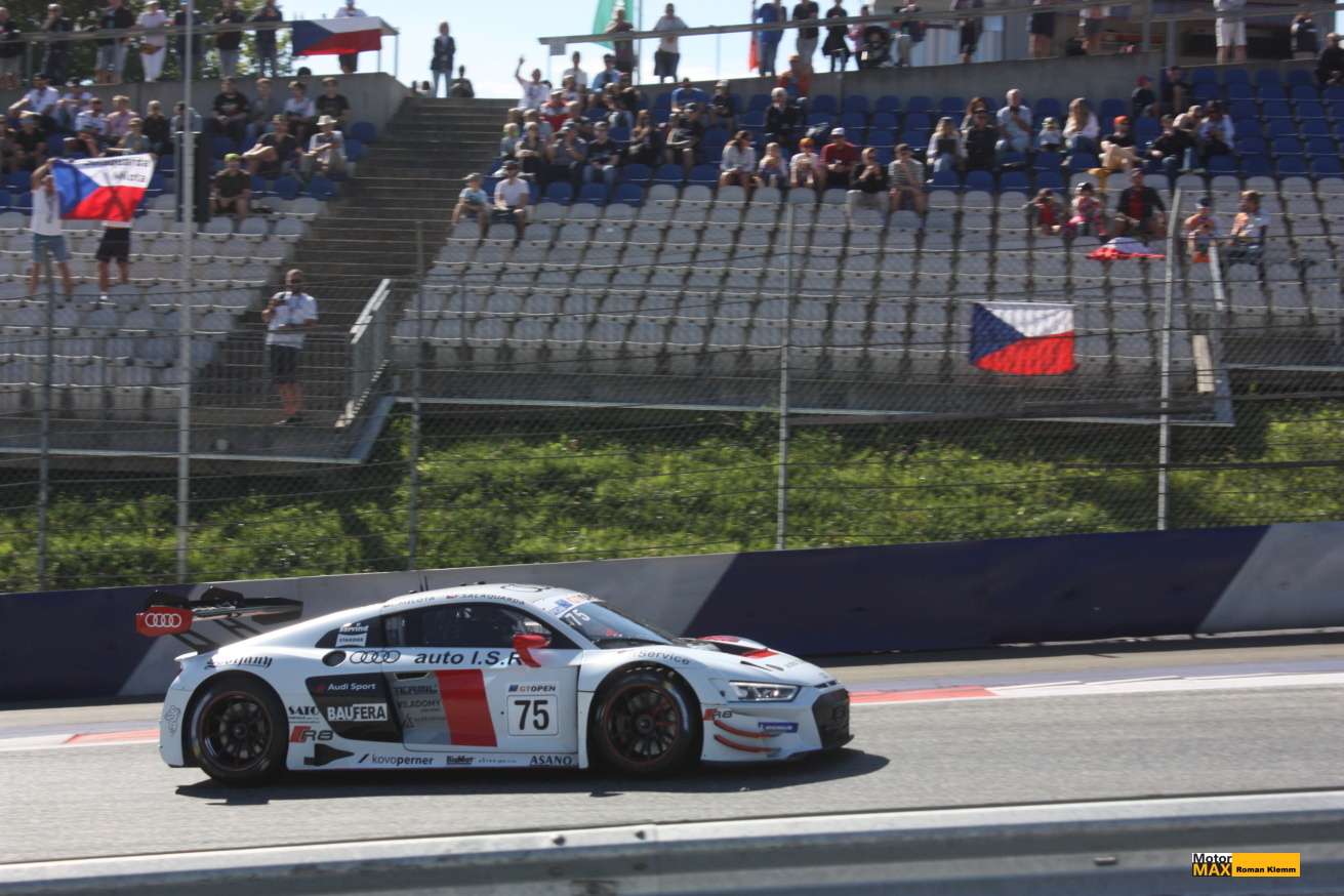 Foto Story Romana Klemma : Španělové ( i naši) na Red Bull Ringu.