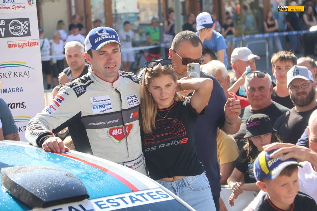 Po vítězství na Pačejově může Jan Kopecký slavit  svůj další titul.