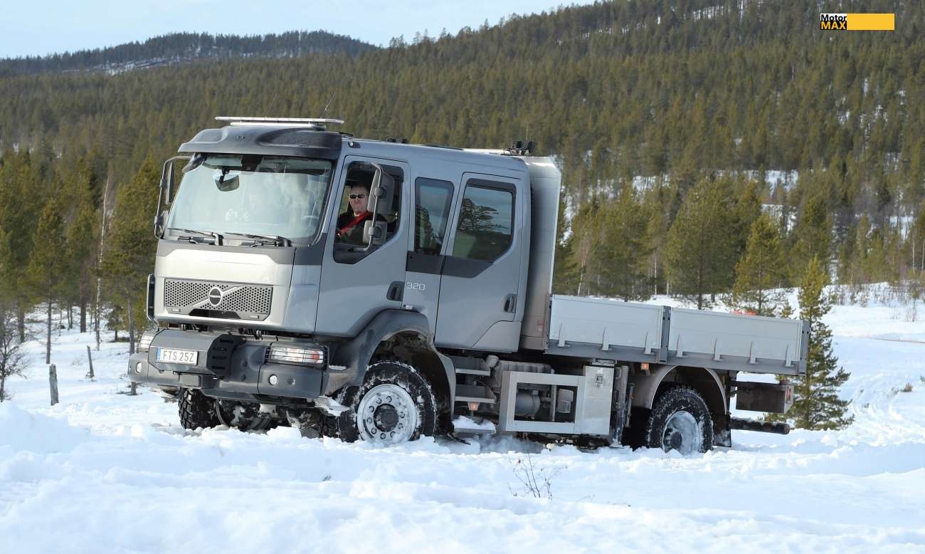 Vylepšený model nákladního vozidla Volvo FL 4×4 pro náročné úkoly.