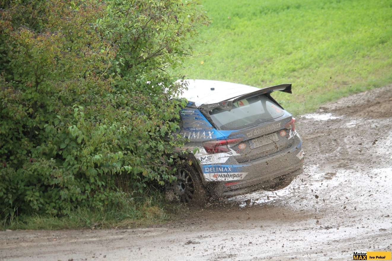 Uklouzaná Rallye Vyškov 2025. Fotogalerie Ivo Pekaře.