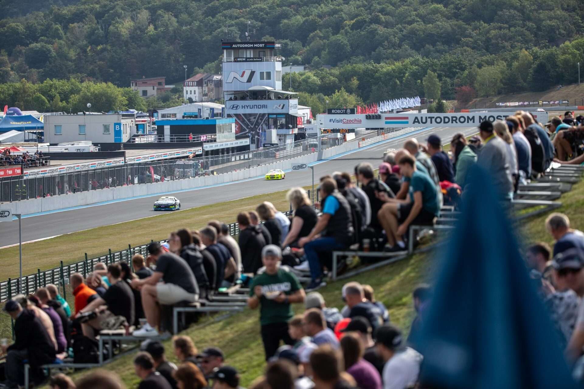 Trucky a Nascary v Mostě 2025. Výběr. Video.