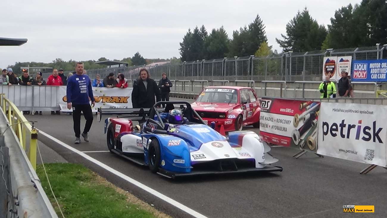 Petr Trnka za volantem zbrusu nového Nova Proto NP01 EMAP Turbo. Video !!