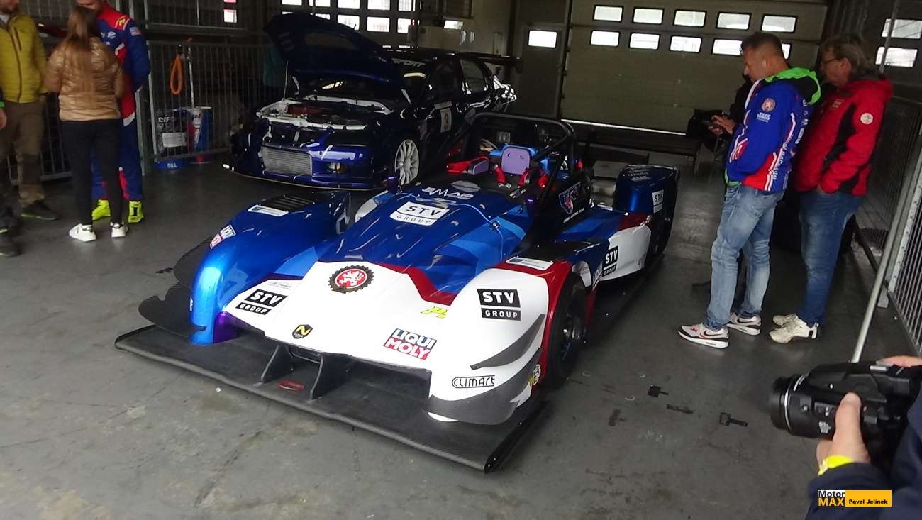 Závodní prototyp Nova Proto NP01 Petra Trnky bude k vidění v Praze.