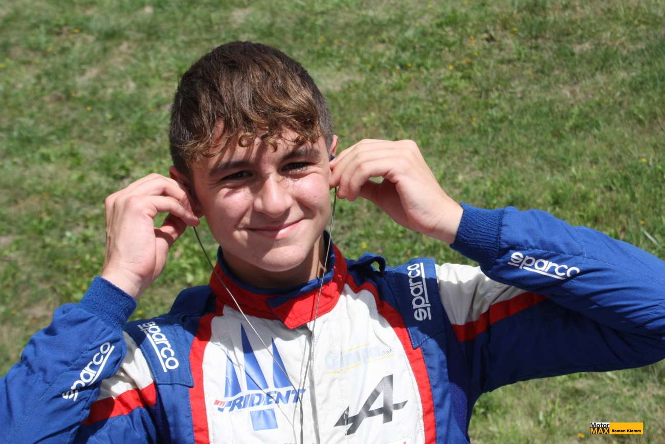 Fotostory: Toto je nový mistr Formule 2 Leonardo Fornaroli ( Staňkův  týmový kolega).