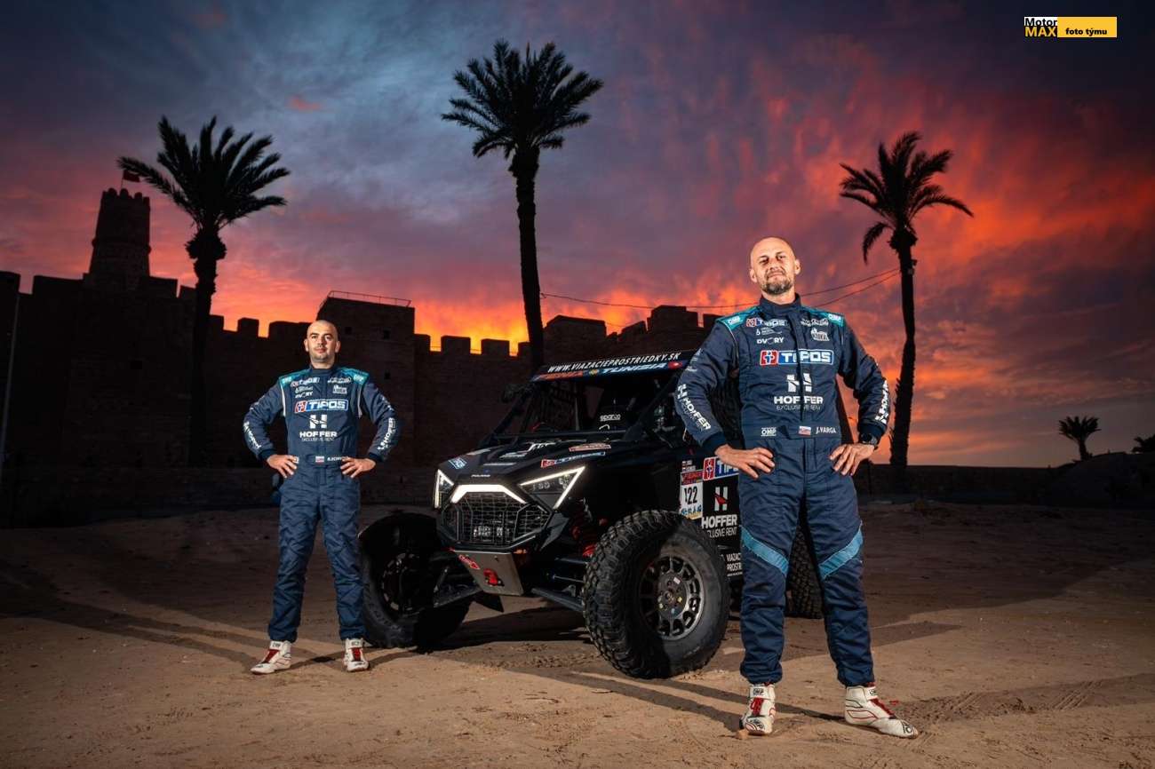 Slovák Juraj Varga vyrazil do Afriky vyzkoušet nový stroj.