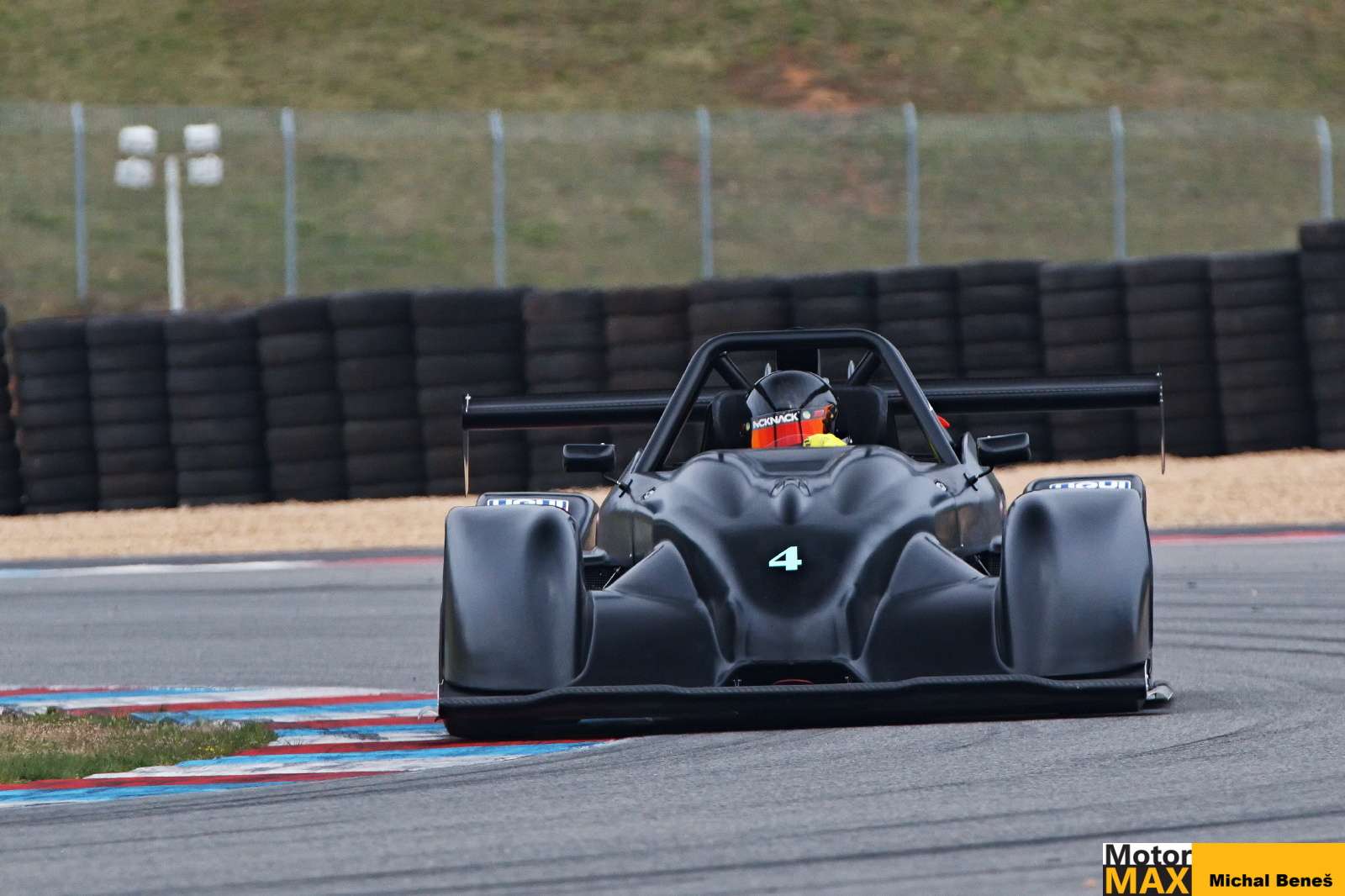 Úvodní závod do vrchu sezóny 2026 na Masarykově okruhu. Video.