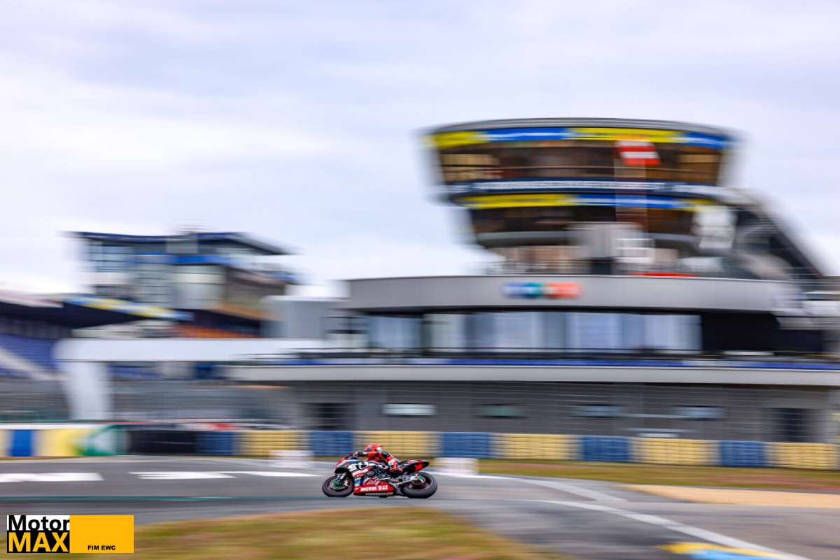 BMW kraluje testům, Karel Hanika ladil tempo pro závod v Le Mans.