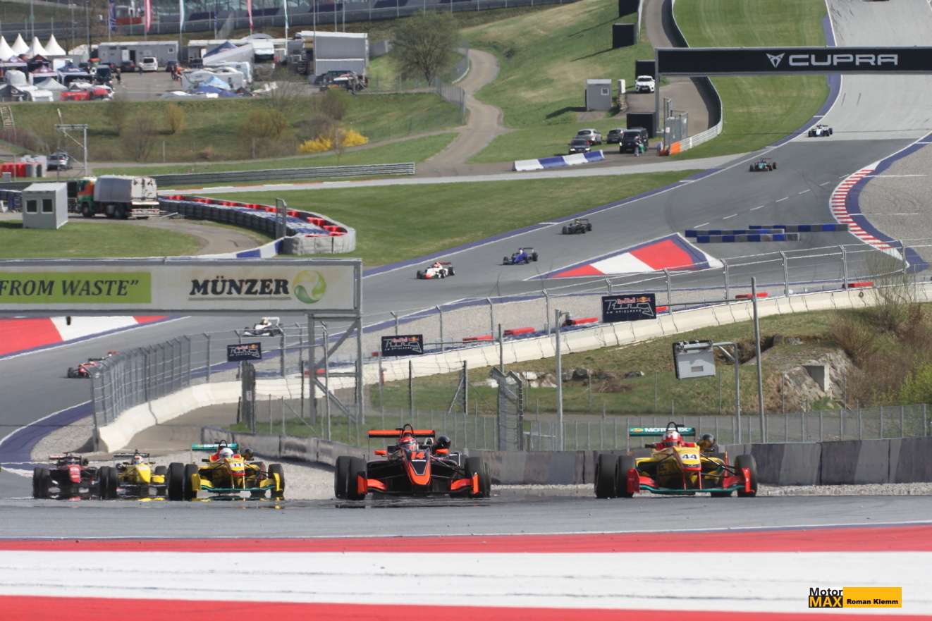 Austria-F3-Cup na Red Bull Ringu: Dominátor Sandro Zeller.