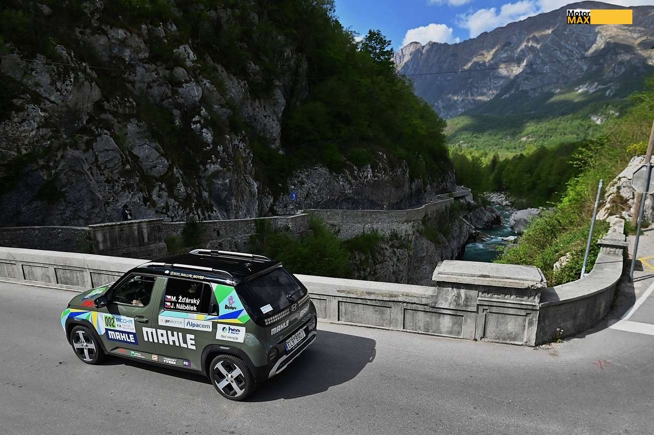 Posádka Žďárský – Nábělek zvítězila ve Slovinsku a je v čele SP FIA v ecoRally.