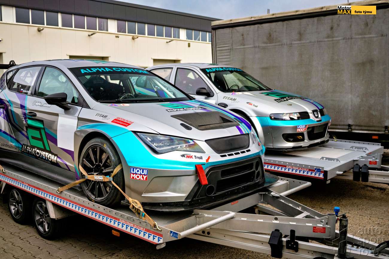 Nový tým ALPHA CUSTOM RACING vyráží do kopců.