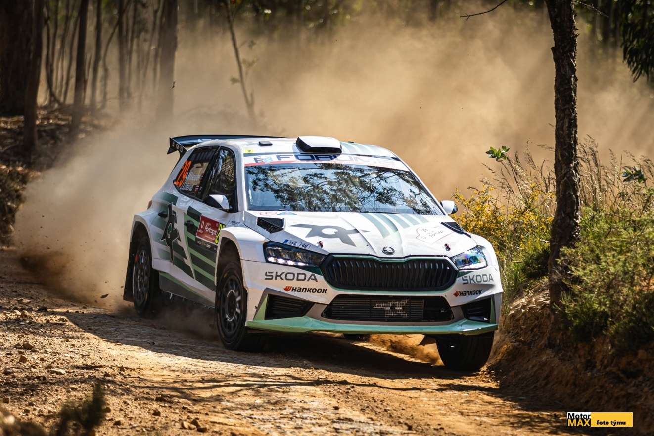 Andreas Mikkelsen s Fabií RS Rally2 v Portugalsku třetí.
