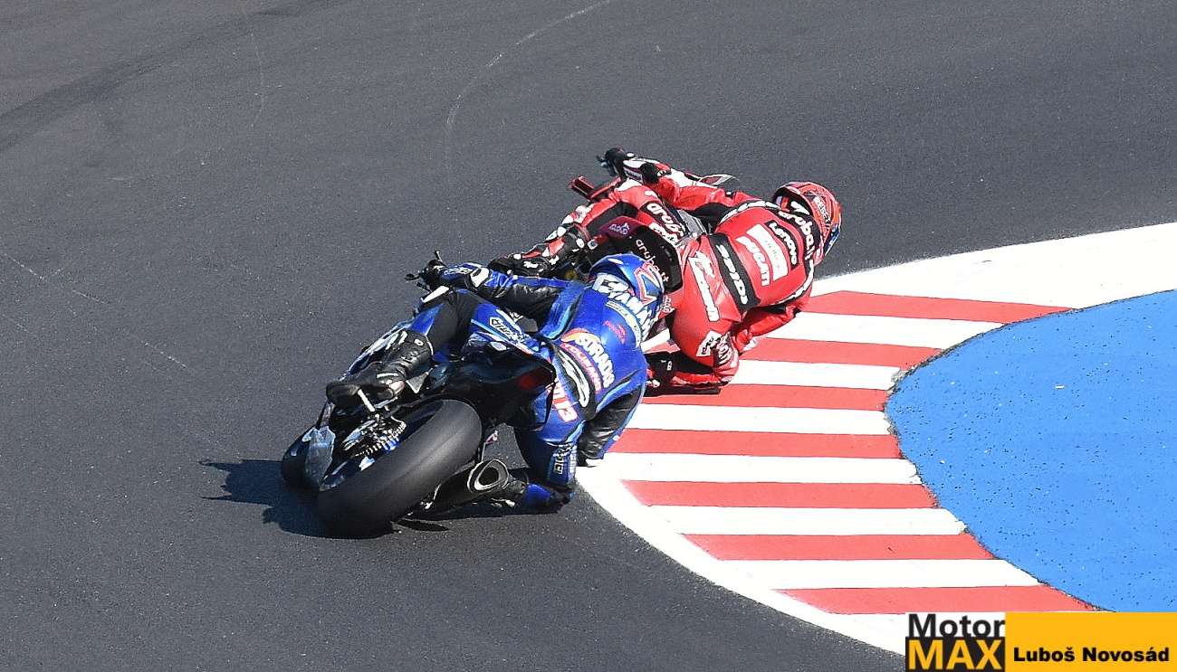 WorldSBK Czech Round 2026 v Mostě. Fotogalerie Luboše Novosáda.