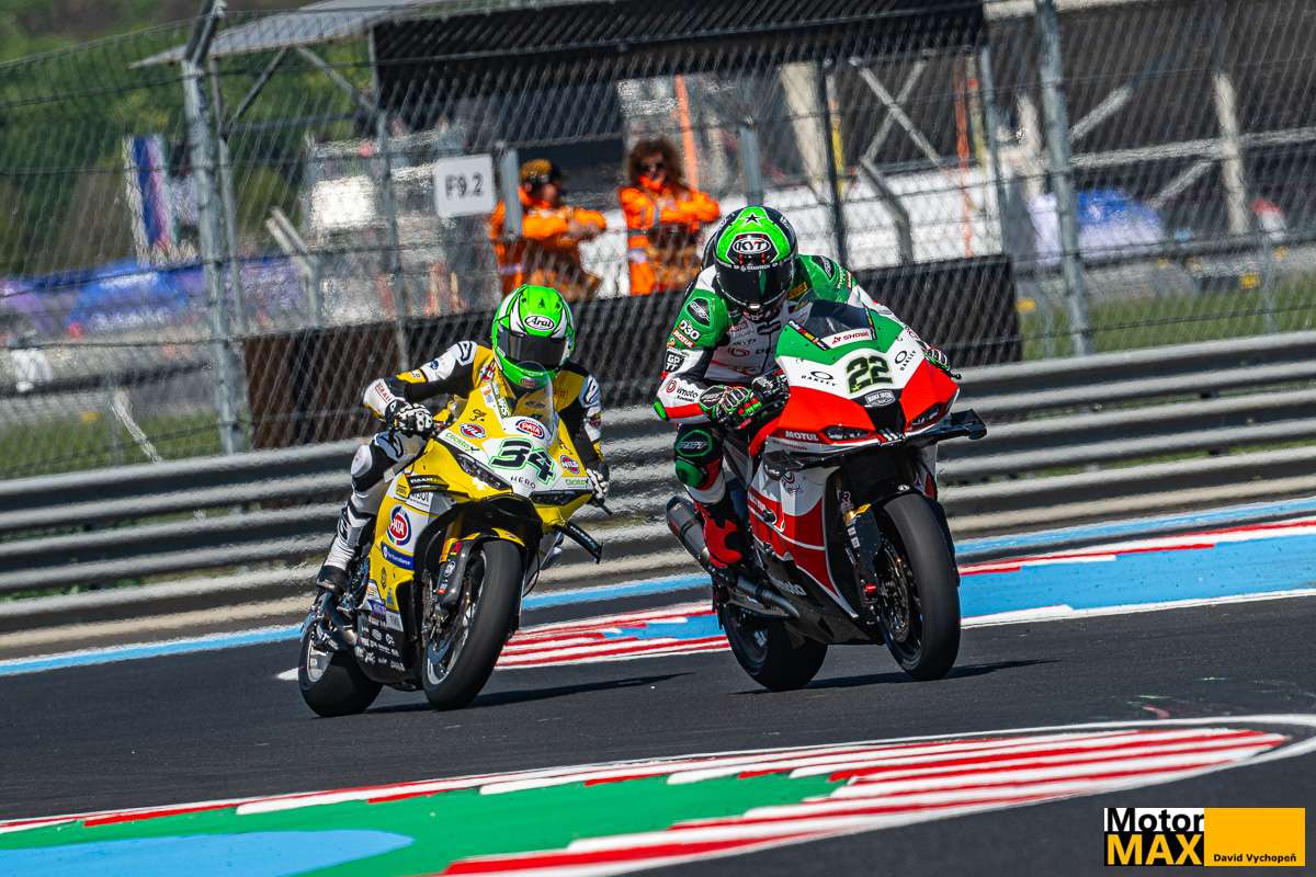 WSBK : Páteční Balaton Park: Lecuona zastínil Bulegovu sérii.