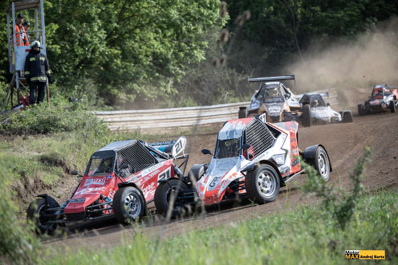Autokross Lučenec 2026. Fotogalerie Andreje Bárty.