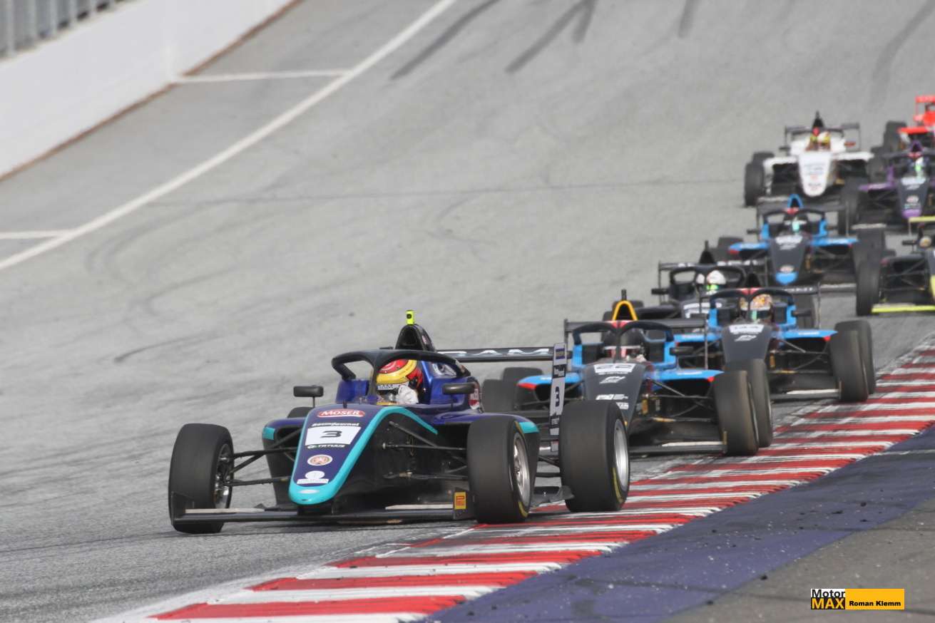 Italskou F4 v Monze ovládl Fin  Luka Sammalisto.