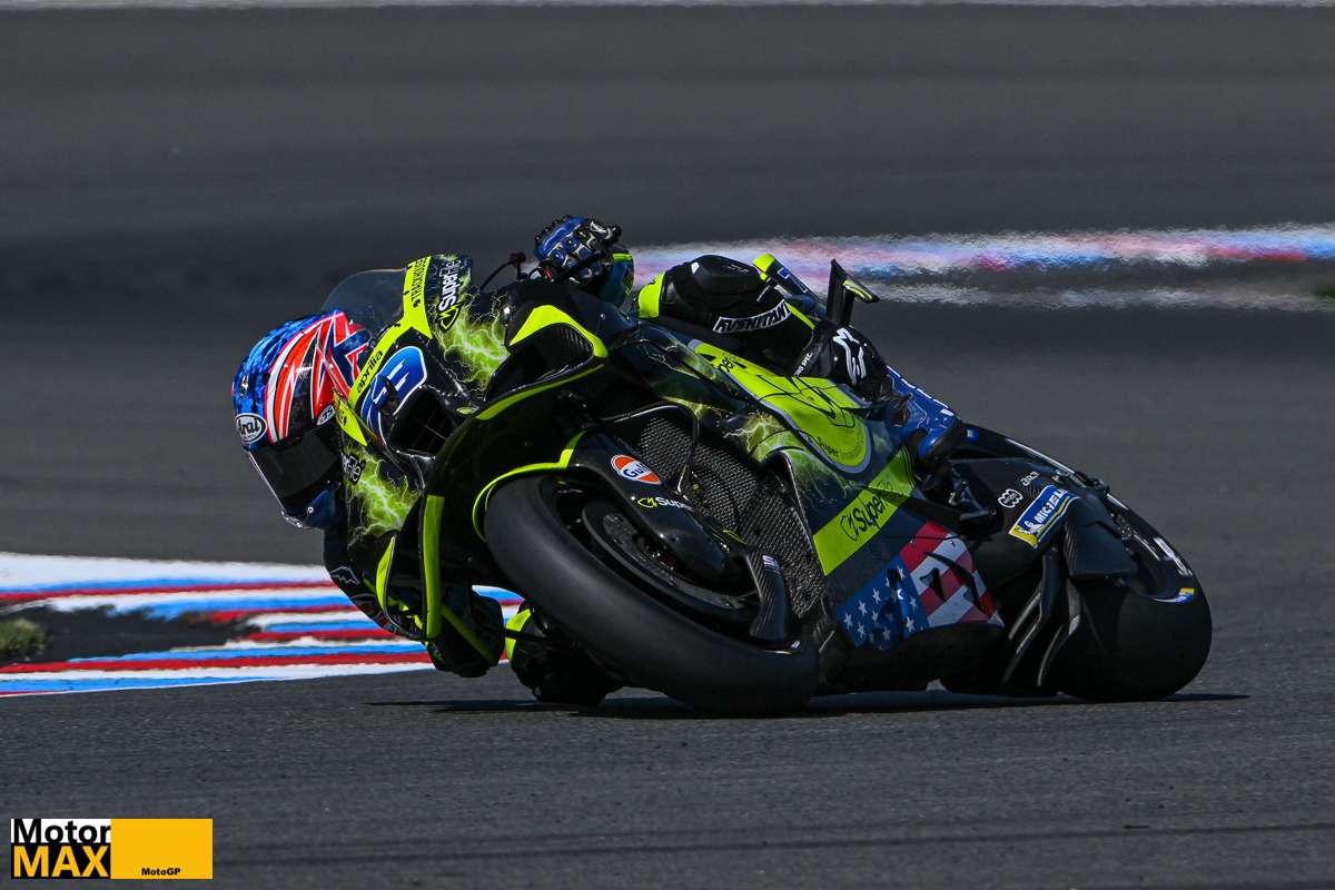 Páteční Brno ovládl Ogura, Salač září v Moto2 na druhém místě!