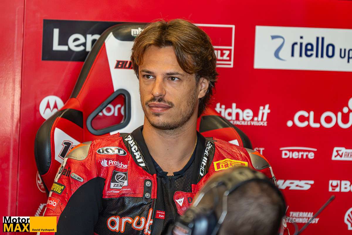 Profil šampiona WorldSB.K 2026: Nicolo Bulega a jeho historická sezóna snů v barvách Ducati
